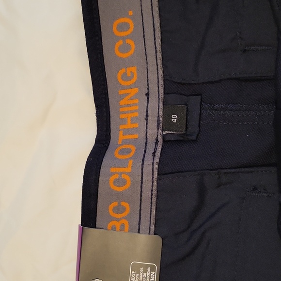 Mens cargo shorts Costco brand - Picture 2 of 5